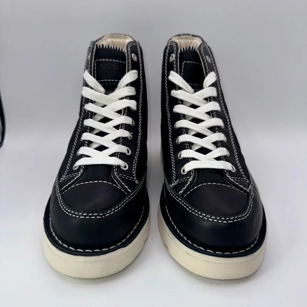Good‎ News Roopa Quilted Boots Men's Size 9 Black White Puffer